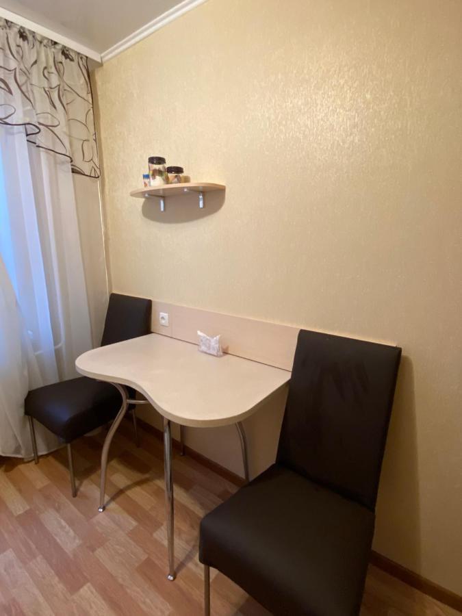 2 Комнатная Квартира, До 6 Спальных Мест Kryvyi Rih Exterior photo
